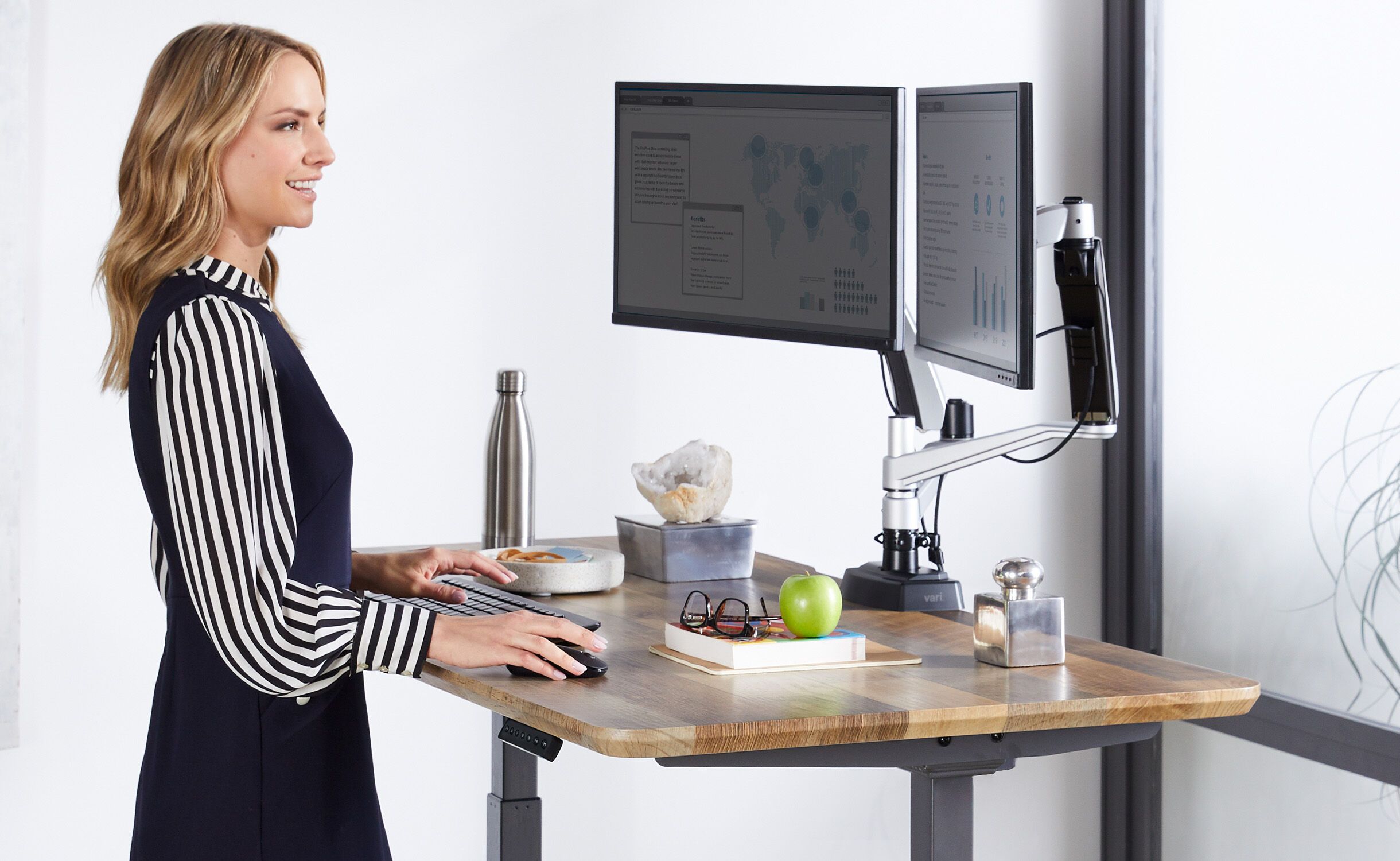 Trabajar de pie con Varidesk
